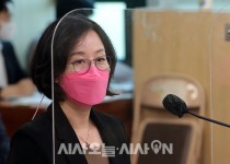 [포토오늘] 다주택자김현아 후보자 내집 마련 쉬운 시대적 특혜 입었다