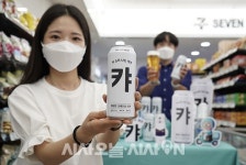 [포토오늘] 세븐일레븐, 배달의 민족과 협업한 수제맥주 캬 맥주 출시