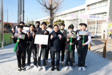 장수군 방화동 생태길, 걷기 좋은 명품 숲길 20선 선정…군산상일고 야구부, 37년 만 대통령배 우승 [전북오늘]