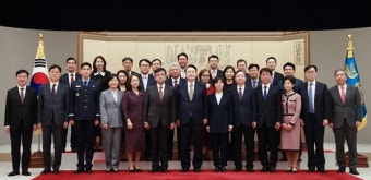 윤 대통령, 최상목 경제부총리·김홍일 방통위원장 등에 임명장
