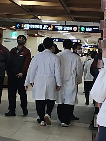 법원, 의대 교수협의회 '의대 증원 처분' 집행정지 신청 각하