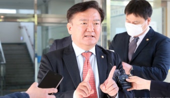 '불법선거 논란' 민경욱-선관위 맞고발…檢 '별도 수사' 착수