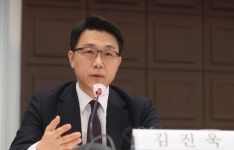 김진욱, 보유주식 매각…미코바이오메드 주식은 처분중