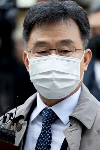 영장실질심사 출석하는 화천대유 김만배