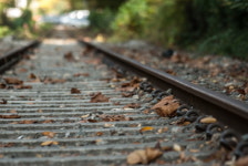 부산 동해선 교대역서 50대女 선로에 투신 사망…한때 열차 중단