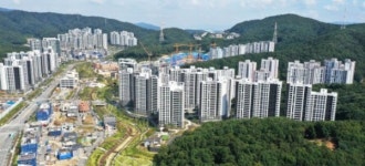 20대 대선 최고 이슈 대장동 아파트,  준공 3개월 연장