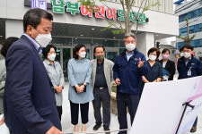 진주시 남부어린이도서관 시범 오픈…돌봄센터 기능 겸해