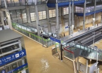 흙탕물에 잠긴 KTX 광명역