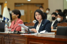 경북도립 교향악단 지휘자 갑질 논란 국감에서 지적