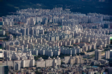서울 압구정·여의도·목동·성수 토지거래허가구역 1년 연장
