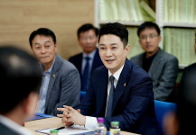 전석훈 경기도의원, 지역경제 활성화 위해 경기신보 일일명예지점장 나서
