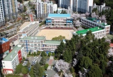 국내 첫 해군부사관 양성학교 부산해군과학기술고교 개교