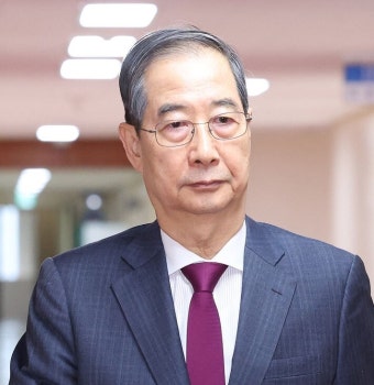 헌재, '한덕수 재판관 지명' 효력정지…임명절차 중단