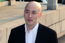 박서원, 두산 면세점사업 부진의 돌파구 확보 절실