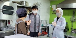롯데마트 전통시장 경쟁력 강화 지원, 대구 목련시장 위생 안전 컨설팅 진행