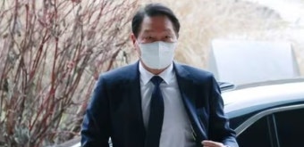 최태원, SK실트론 지분 매입 관련 공정위 과징금 취소 소송에서 이겨