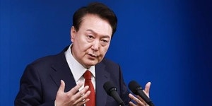 윤석열 “정부 출범 2년 흘러 분위기 쇄신 필요, 개각 고려하고 있다”