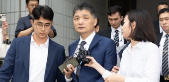검찰, 김범수 카카오 창업자 'SM엔터 시세조종 의혹' 구속