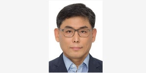 [속보] 삼성전자 반도체 부문 경영전략담당 사장으로 김용관 승진