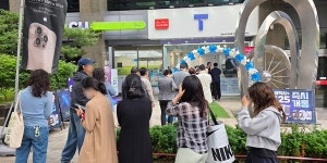 SK텔레콤 이동통신 점유율 40% 붕괴 초읽기, 개인정보 대량 유출 가능성에 가입자 광탈