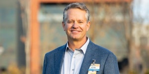 [데스크리포트 2월] 이마트와 롯데마트에 봄이 오려면, 월마트 가는 길에 해답 있다