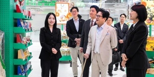 CJ 회장 이재현 올리브영 명동 지점 찾아, 미국 진출 앞두고 현장 점검