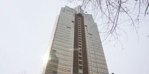 [서울아파트거래] 잠실 롯데캐슬골드 전용 244.75㎡ 5년만에 47.4억에 거래, 개인 법인 사이 직거래