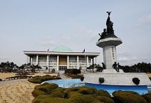 부산 의약계, 누가 여의도行 노리나