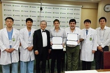 강남 우리들병원, 아르헨티나 의사 내시경 디스크 시술 교육