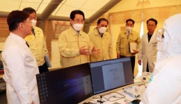 김영록 전남지사, 목포한국병원 선별진료소 점검