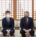 탑 정형외과 정성남 원장 전남대 발전기금 기탁