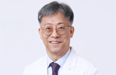 [골다공증 치료전략] 아로마타제억제제 복용 환자 골절위험 대비해야