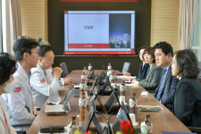 박준희 관악구청장, H+양지병원 의료진 격려 방문