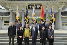 부산보훈병원, 국립산청호국원 참배ㆍ묘역 정화활동