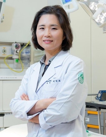 때이른 폭염에 온열질환자 속출…물·휴식·샤워로 예방