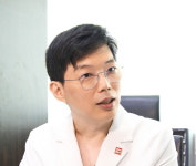 하늘호수피부과는 왜 사이노슈어 루트로닉 모자이크 3D를 선택했나?