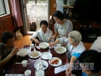 김천 자산동 청년協, 성내경로당 삼계탕 대접