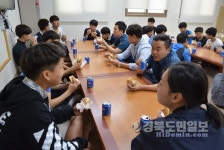 영주署, 풍기중 축구부와 소통 시간