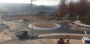 영덕 관문 우곡사거리 회전교차로 설치 완료