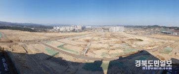 낮엔 먼지, 밤엔 암흑천지… 공사 언제 끝나나