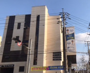 포항 등정형외과, 해도동행정복지센터에 안마의자·족욕기 기증