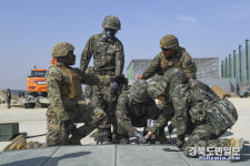해군항공사령부(생환훈련대) | 해군항공사령부-해병1사단-美해병 연합훈련