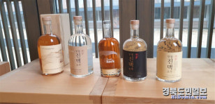 가장 한국적인 술 안동소주 한잔에 세계인 취하다 