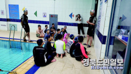 영덕교육지원청, 지품 초·중학교 생존수영교육