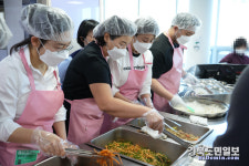 구미장미로타리클럽, 구미시장애인종합복지관에서 사랑나눔 배식 봉사 전개