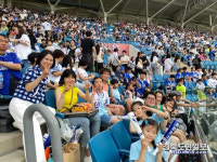 칠곡 동명동부초, 교육 가족이 함께하는 야구 경기 관람