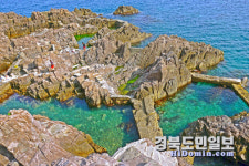 등대·골목·바다가 만든 감성 휴식처, 경주 동해안으로 오세요