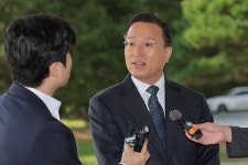 이정현 검찰총장 대행 