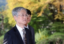 현직 판사, 사법개혁을 '동물농장'에 빗대 