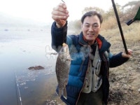 낚시춘추, 경북터 - 칠곡 매원지     골프연습장 불 꺼지면 대물이 꿈틀